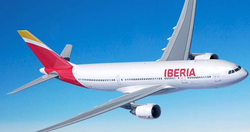 ¿cuál es el número de atencion al cliente de iberia en España?