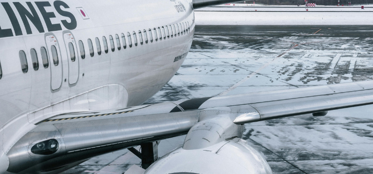 ¿Cómo cancelar boleto de avión de VivaAerobus?