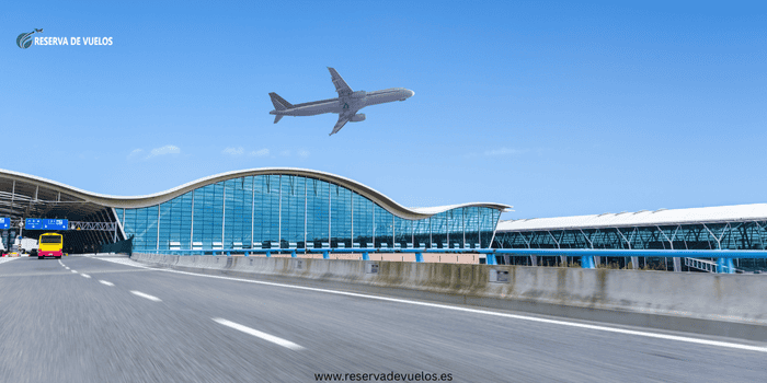 Conecta con el Aeropuerto de Bilbao Desde el Centro: Rápido y Sencillo